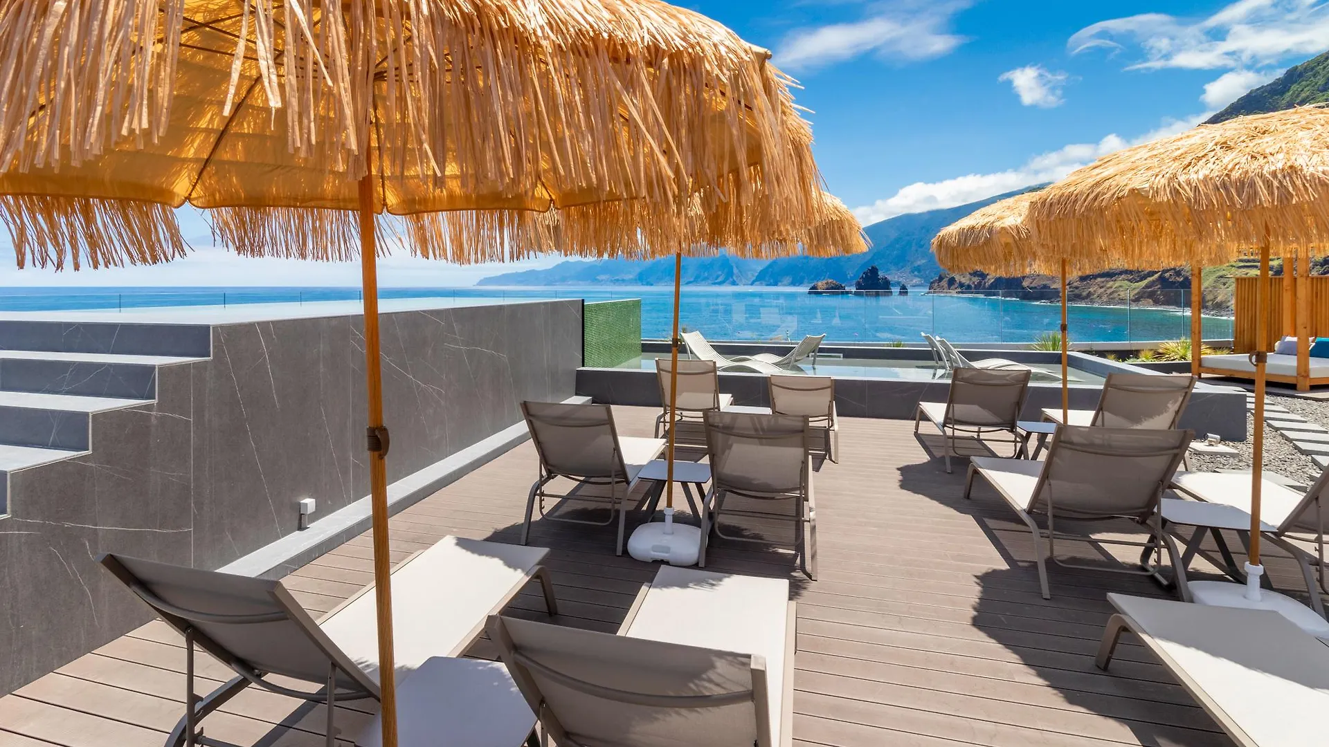 Aqua Natura Bay Porto Moniz 4*,